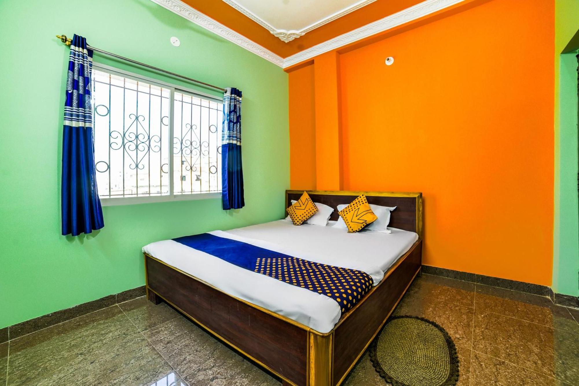 Spot On Devlok Guest House Patna  Exteriör bild