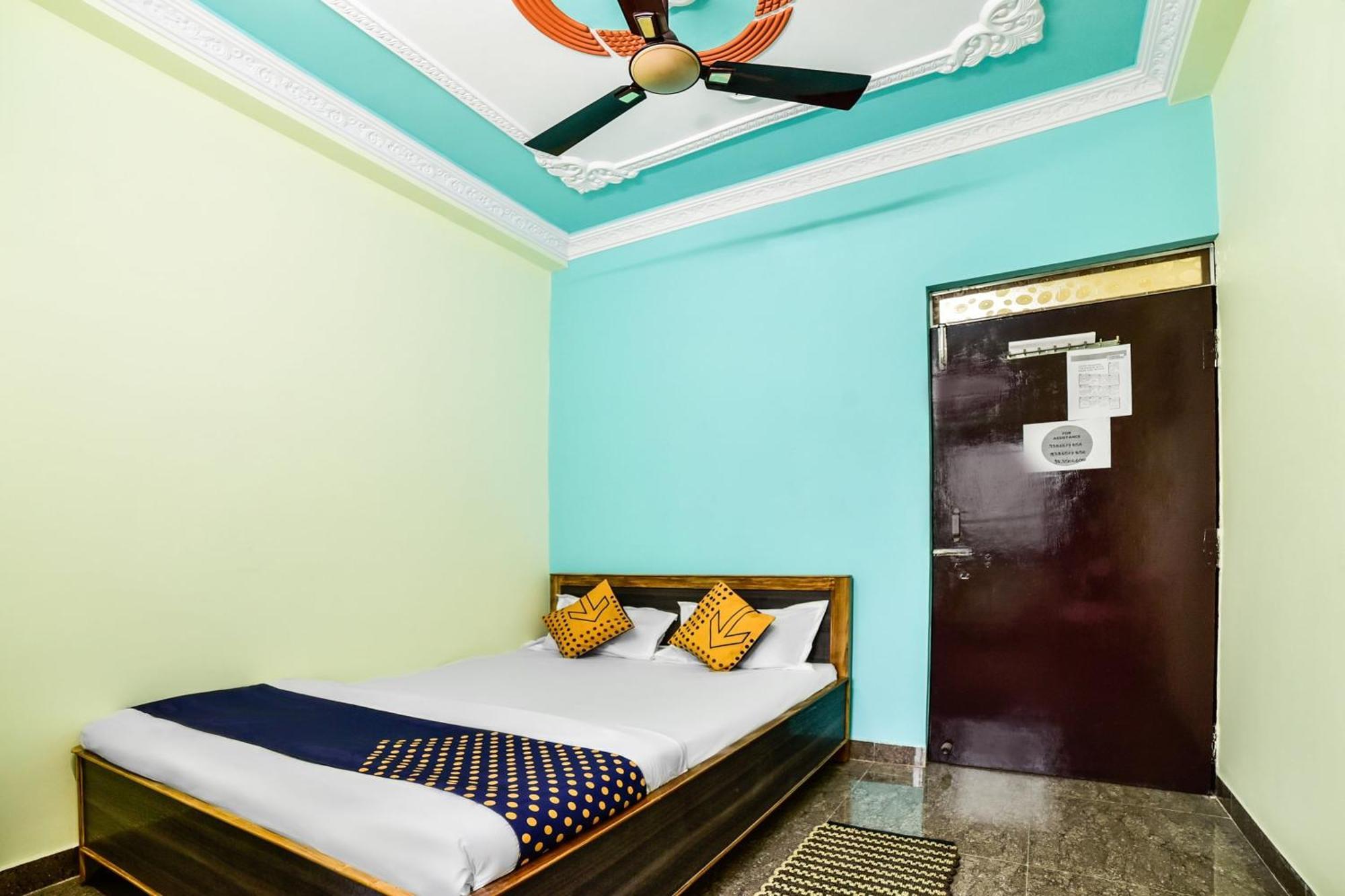 Spot On Devlok Guest House Patna  Exteriör bild